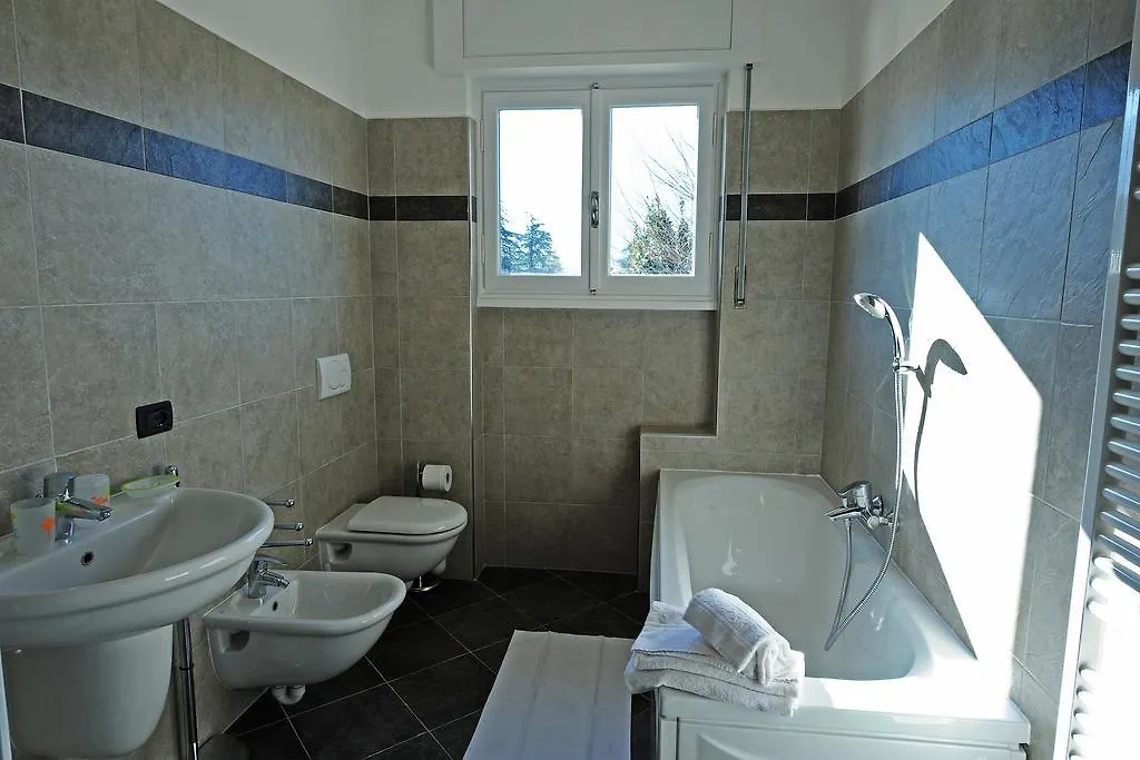 Armonia Del Lago Apartment Lenno