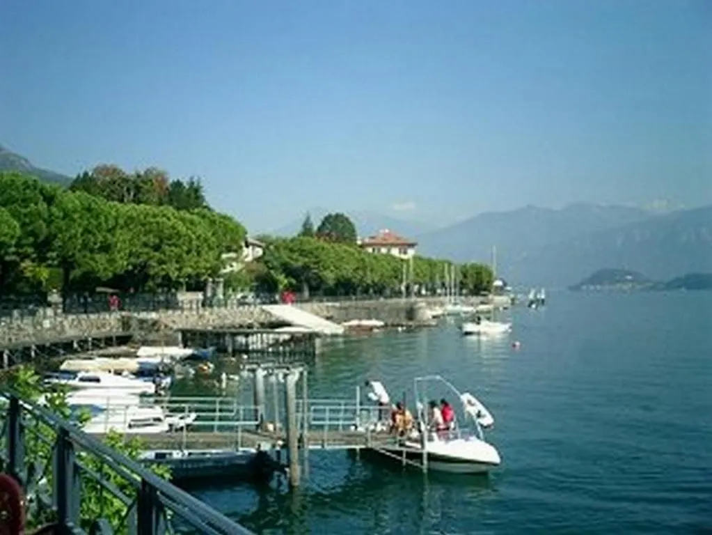 Armonia Del Lago Apartment Lenno 0*,